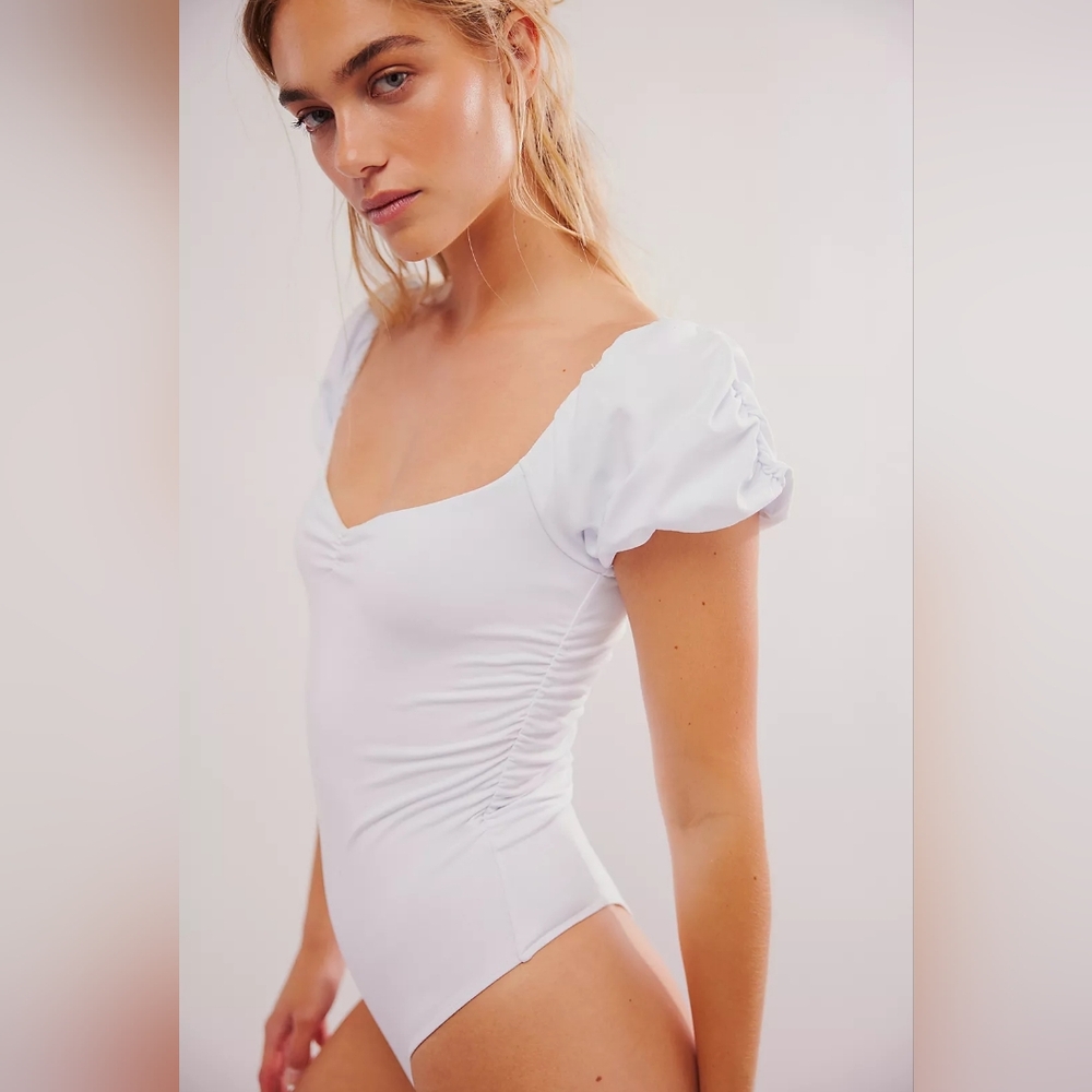 NEW FREE PEOPLE | Bella Bodysuit - Picture 1 of 4